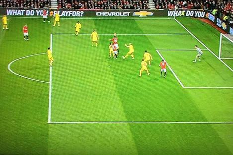 TheCrunchyCptn's tweet image. Juan Mata's offside goal against us last season and the reason I don't care that last night's goal stood. #lfc