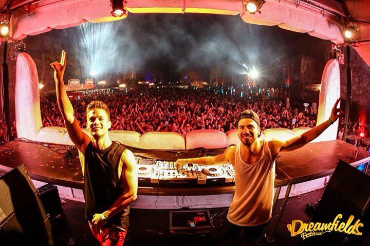 DreamfieldsAsia's tweet image. Closing the #BARONG stage with @VINAIofficial!