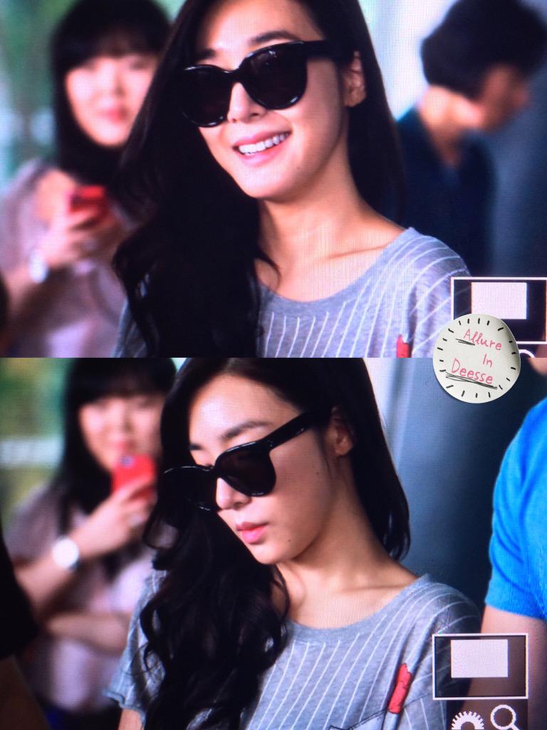 [PIC][18-08-2015]Tiffany trở về Hàn Quốc vào chiều nay CMrjZ1UUkAApN_0