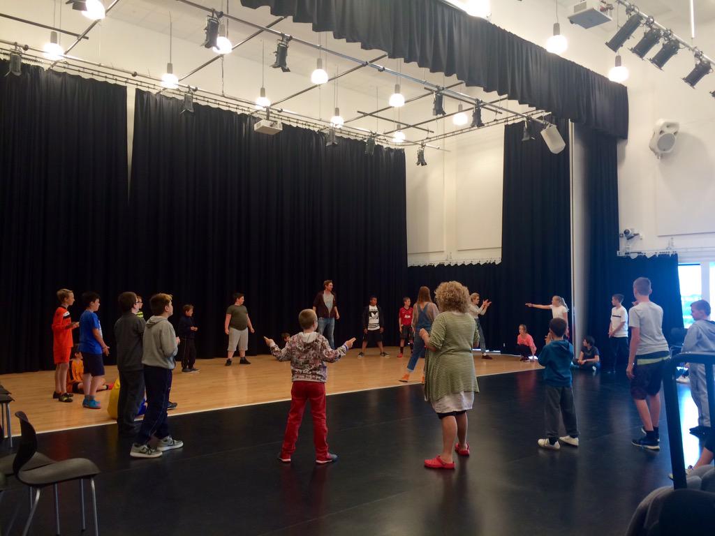 EggtoothProject's tweet image. A great drama session in progress @hastingsacademy @educationgovuk #TeamPerform #summerschool
