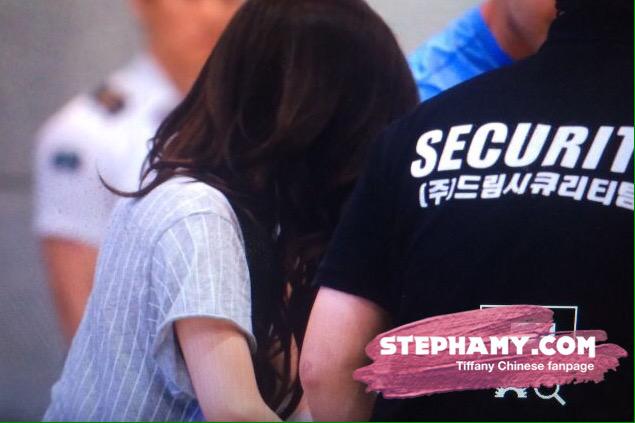 [PIC][18-08-2015]Tiffany trở về Hàn Quốc vào chiều nay CMrlSsTUYAAyWWy