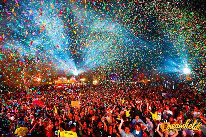 DreamfieldsAsia's tweet image. But the most important is, thanks to YOU! We'll see you at #DreamfieldsBali2016!