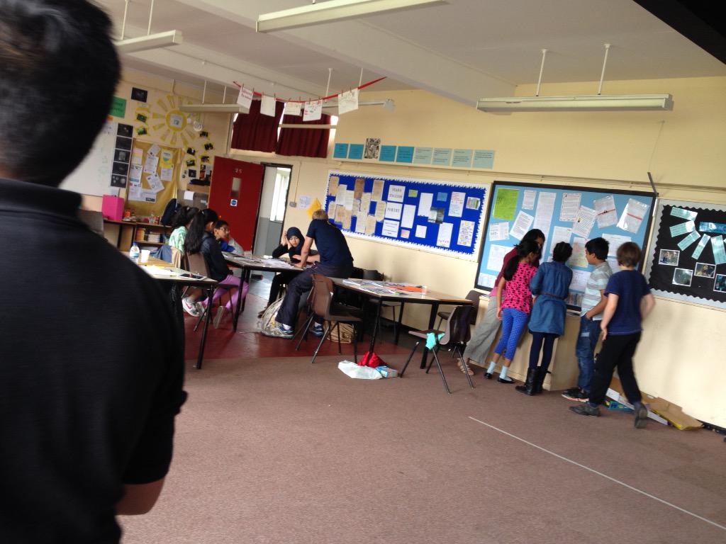 PESS_Nottingham's tweet photo. Day 2 of #summerschool underway with problem solving http://t.co/oIHFgjblCV