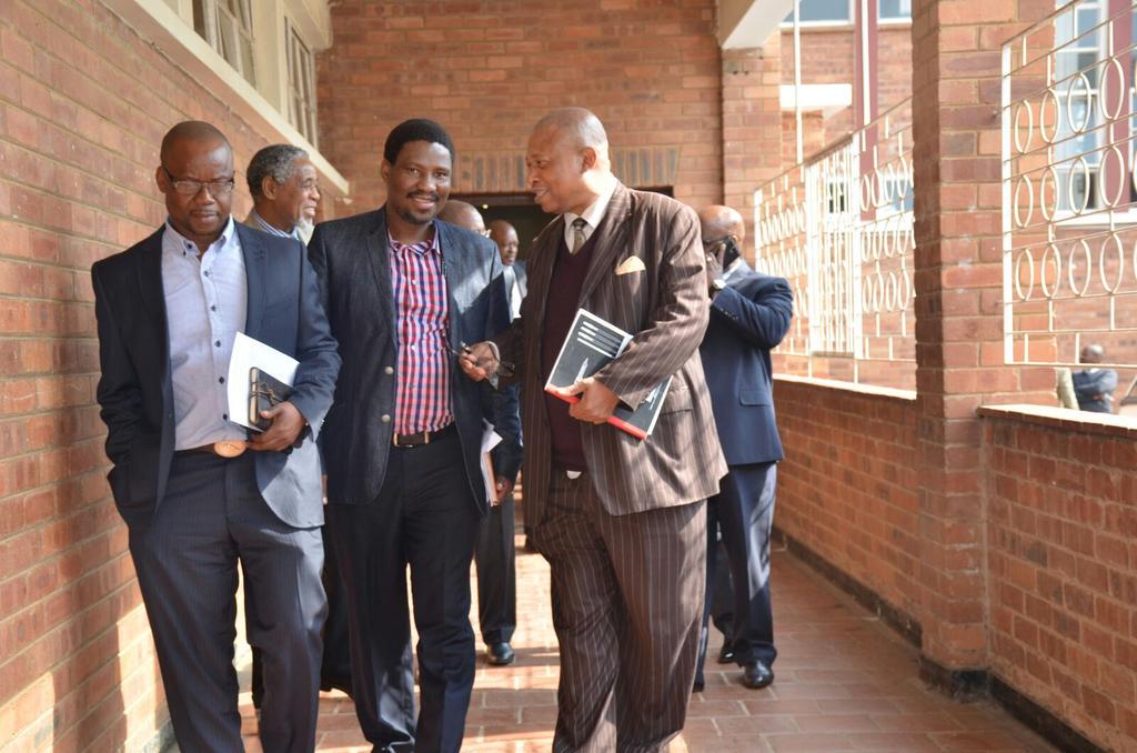 DBE_KZN's tweet image. HOD@nkosinathisishi together with Top Management meeting the Sisonke District principals #operationbounceback