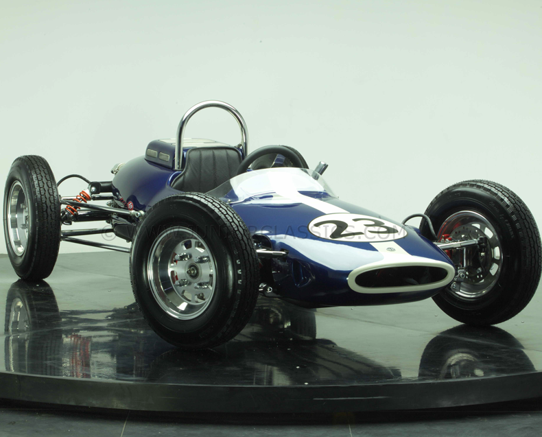 junior_classics's tweet photo. @AutoAddictsUK Come and see our range at #SalonPrive http://t.co/cY5wgFfYJY