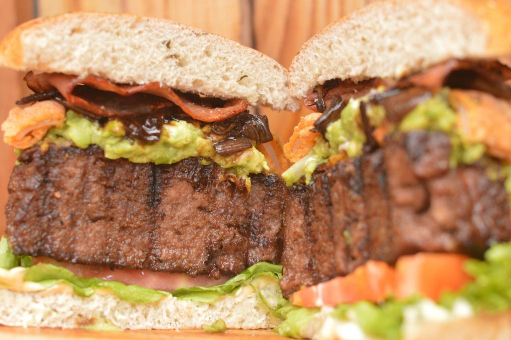 barraconburger's tweet photo. #bigbutcher #ultrapedera #elbarracon http://t.co/1mTrW0qnFK
