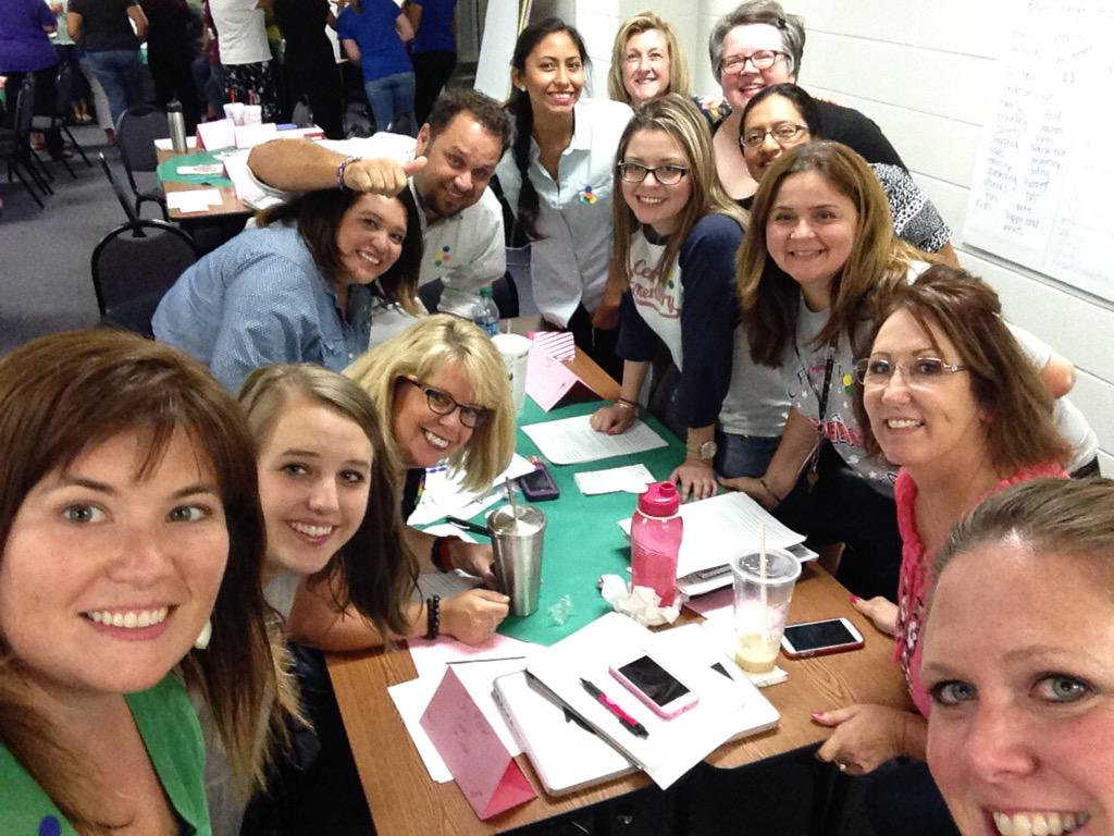tallykagen's tweet photo. #imblue #teamblue #teamcentral #lisdsummer #truecolorstest #blueselfie http://t.co/FN73x4guH7