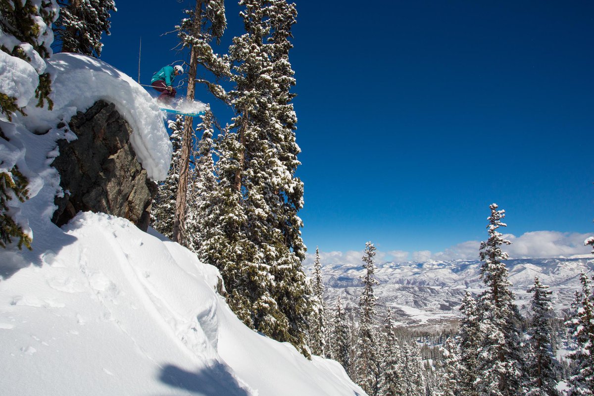 Snowmass's tweet photo. Only 100 days to ski season here at #Aspen #Snowmass! Are you ready for days like this @AspenSnowmass? We are! http://t.co/FJqgflPCKD