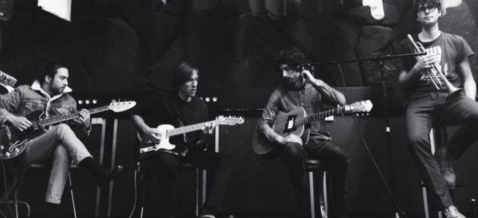 RomboLCE's tweet photo. El último álbum de @burningparachut salió el 1 de mayo de este 2015. http://t.co/eDK3p4OLUD http://t.co/fTRsZPiyCh