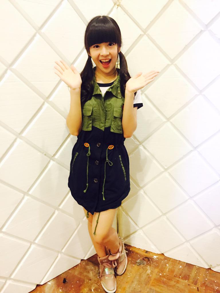 cindyyuvia's tweet photo. baju sesi ketiga dan keempat! 😘😘
https://t.co/gDq1fMVlir http://t.co/dbWXKvEA4l