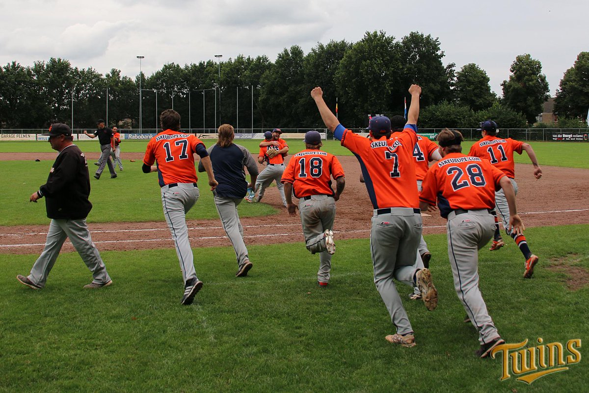 Aug 16 2015 <a href="/TwinsHonkbal/">Twins Honkbal</a>  champion Dutch OK League