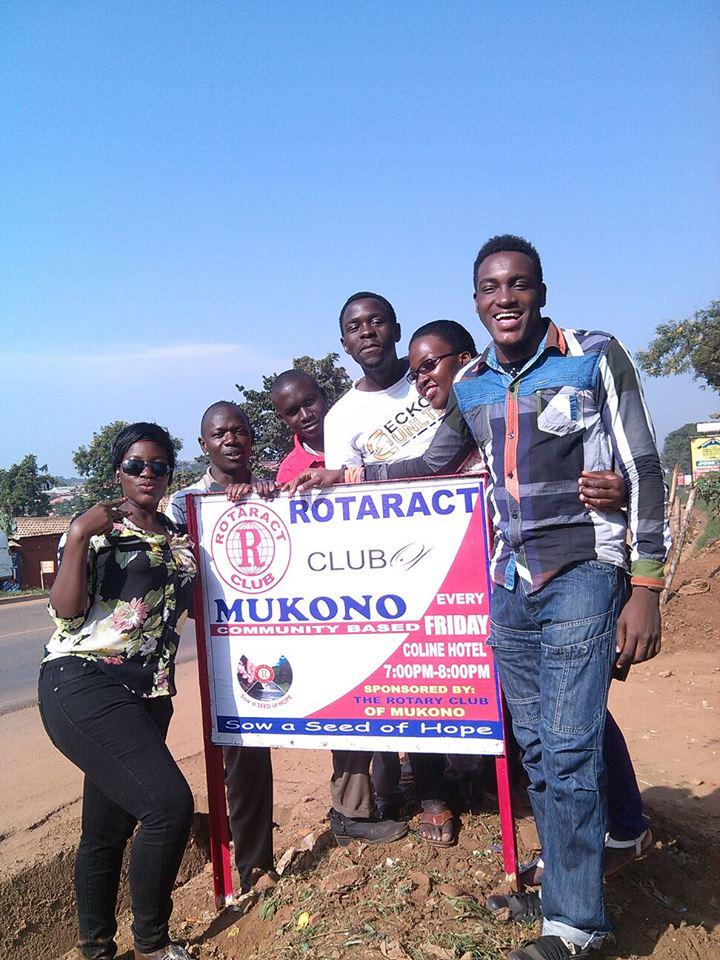 RotaractMukono's tweet photo. Last Saturday @RotaractMukono during our first project this year of launching our sign posts to boost our visibility http://t.co/TlFTKFLDTc