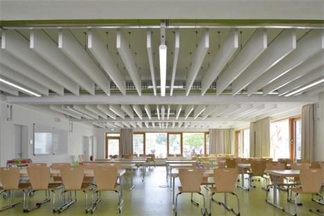 Ruhe bei Tisch: Akustikbaffeln für Schulmensa in Bremen
 buff.ly/1UQrTWB #akoestiek #school