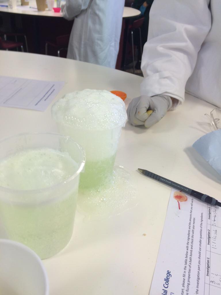 Niamh_Rabbette's tweet image. @icoutreach this is what happens when you add too much citric acid to a bath bomb #STEMpotential