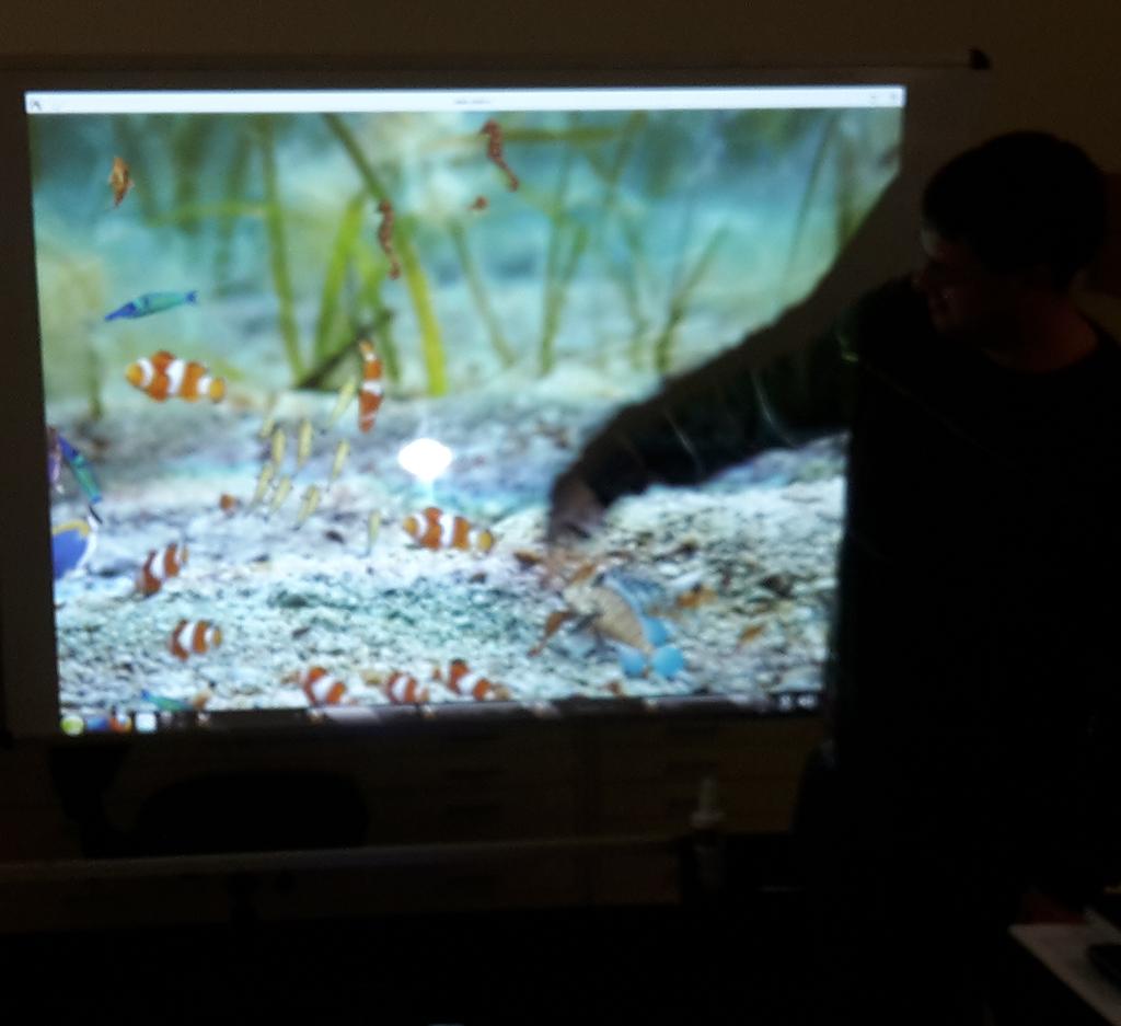 FiveTwoN's tweet image. Having fun with virtual fish after learning about current state of #AugmentedReality and #SpaceTimeCube