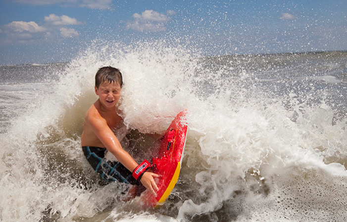 ClayHomeMedical's tweet photo. 8 great ways to beat the Virginia heat: caverns, beaches, museums, and more - http://t.co/99cJyk7Cil http://t.co/qyUfIk97CP