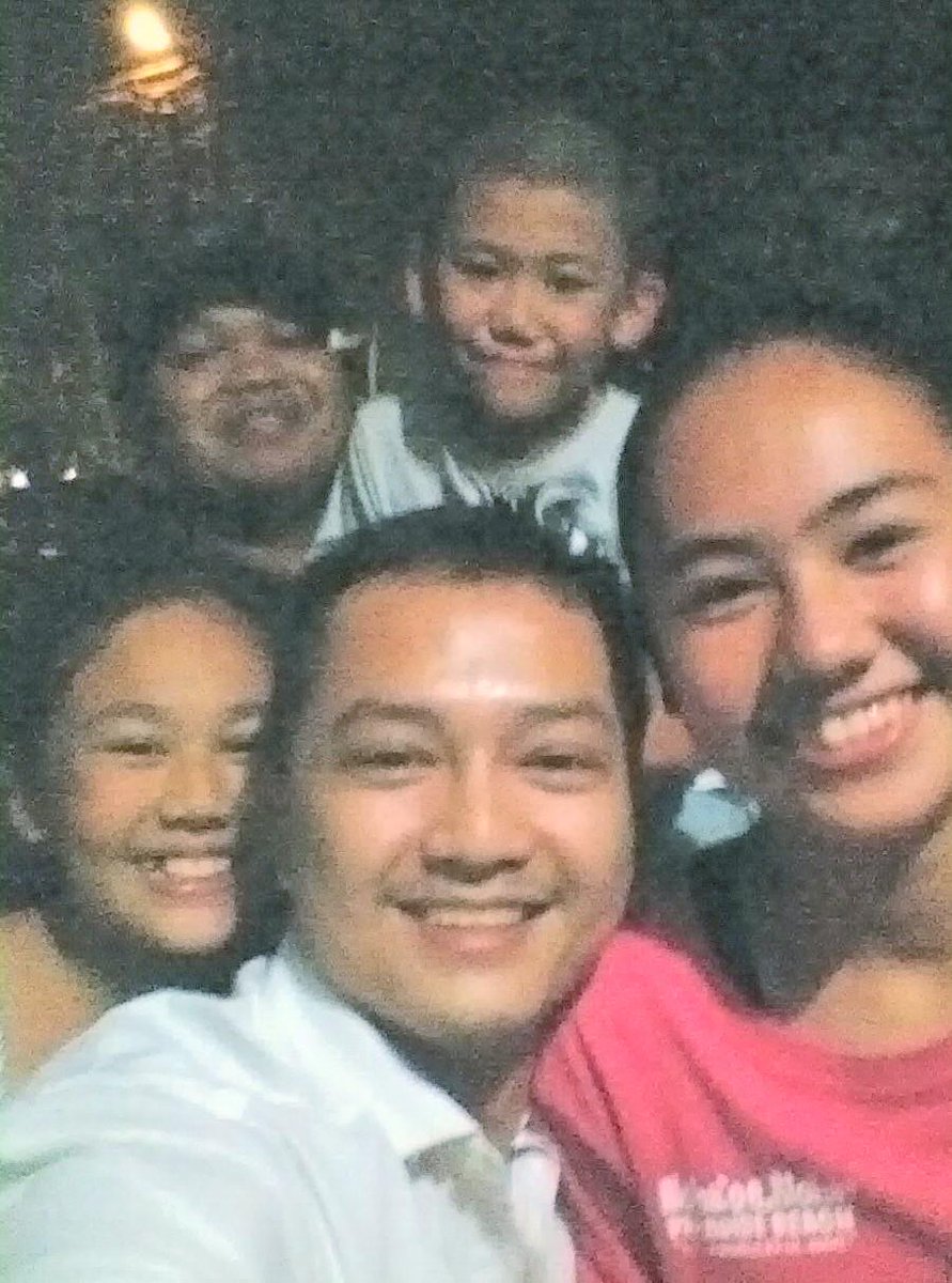 Shimada_D's tweet photo. With my nieces and nephew (Saviola, Malo, Sakura) from Tokyo, Japan. We're having a good time at Potato Head, Bali. http://t.co/9iwGa3rcPT