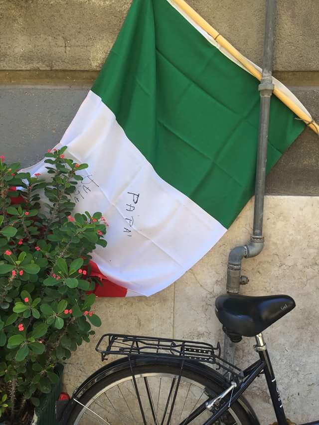 testimoneunico's tweet photo. Un esempio di vita Generale C C Dalla Chiesa#persempreuneroe# http://t.co/62xwbSVHgB