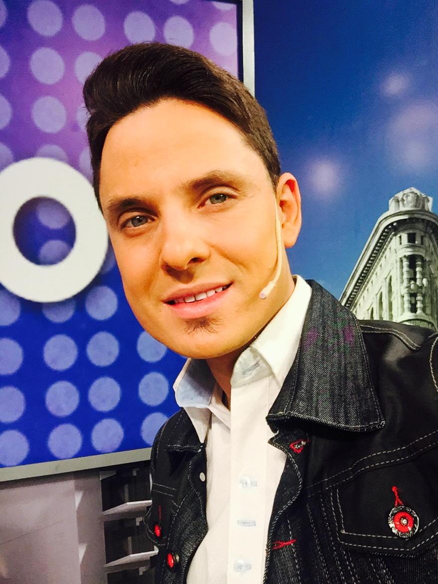 liopecoraro's tweet photo. Toda la onda mi camisa de @Afterhourclothe http://t.co/gLoNwaYXdC