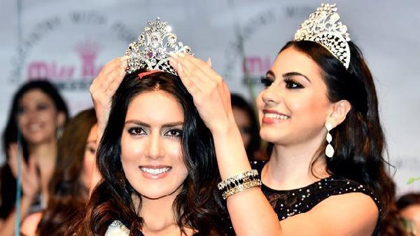 Annahar's tweet photo. جمال #الرقّة توّج في ملكة جمال الأميركيين
العرب @MissArabUSA
#missarab
http://t.co/1hdcpxiGz0 http://t.co/xJqzr60qQj