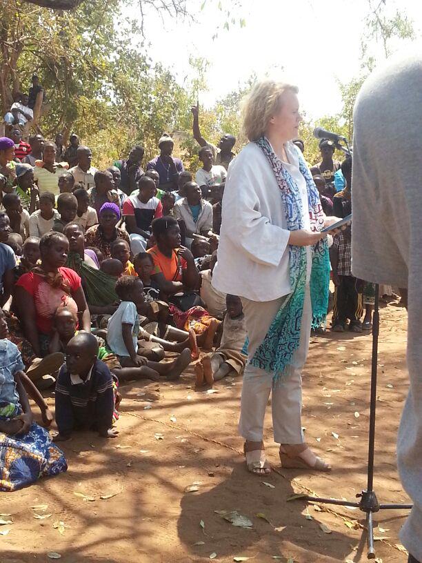 HeForSheZambia's tweet photo. @janetroganUNZam gave an uplifting speech about empowering the vulnerable at the Petauke #HeForShe roadshow. http://t.co/iWH8C43eib