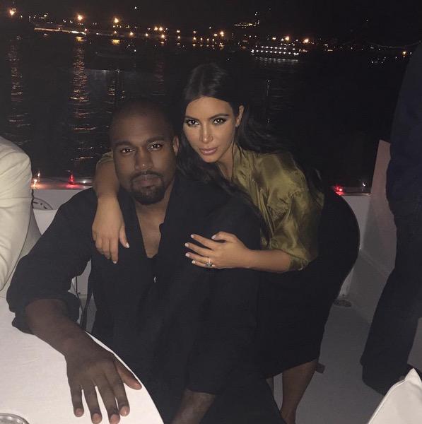 rtyoureparents's tweet photo. Kanye West and Kim Kardashian http://t.co/qlkC9GStCR