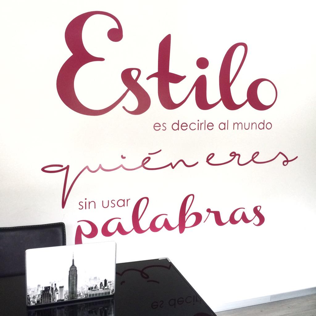 MagentaStyleLab's tweet photo. Oficina Magenta ✨ Filosofía de vida ✨ #MagentaStyleLab http://t.co/OGlxNu9Hpp