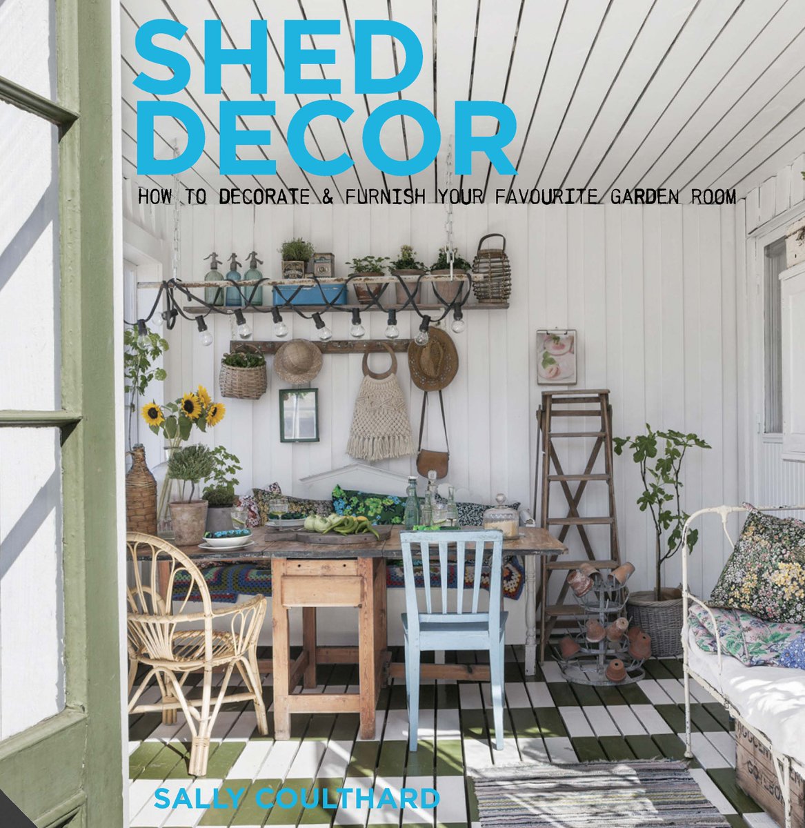 Create a beautiful outdoor space with this book from Sally Coulthard,you can win a copy just retweet! <a href="/JacquiSmallPub/">Jacqui Small Books</a>