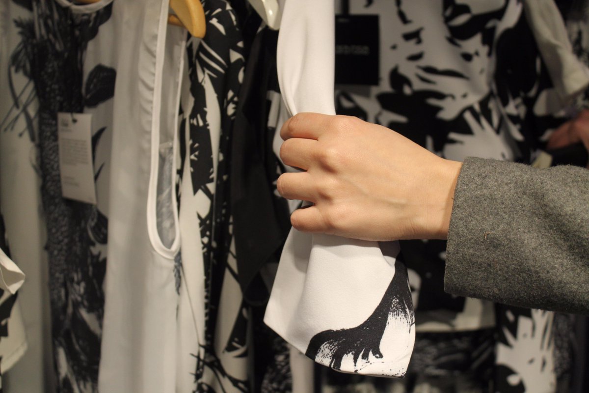 Estuvimos presentes en #BAFWeek. Recorré los percheros de "Fábula", nuestra nueva colección: on.fb.me/1TQUNng