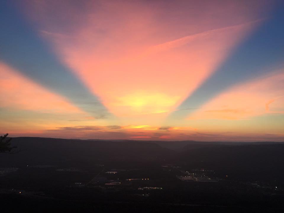 cameroncopelan8's tweet photo. @Ginger_Zee http://t.co/hYqcxSJ0Ab