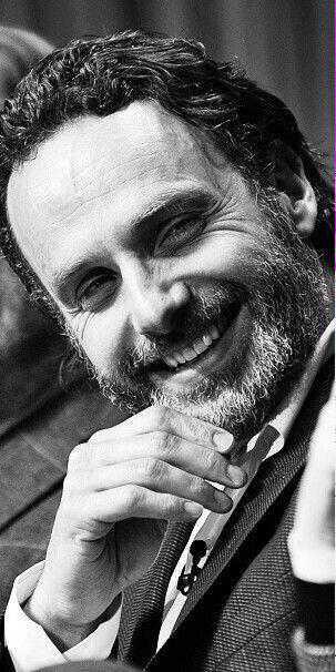 fleurylover's tweet photo. #ILoveLincoln #LincolnLovers #TeamAndyLincoln #SexyAsHell #HesSoDamnHot http://t.co/pz79vsFPeD