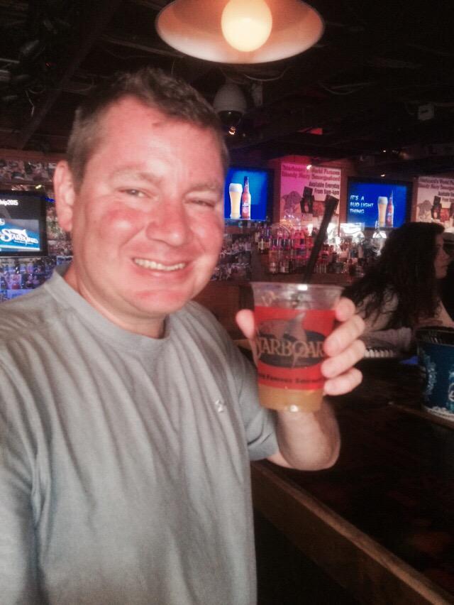 curryphilly's tweet photo. @SueSerioFox29 @bobkellytraffic  @iDeweydotcom @thestarboard it's our anniversary today #metatstarboard #3yrs http://t.co/gX2YEEkM5V