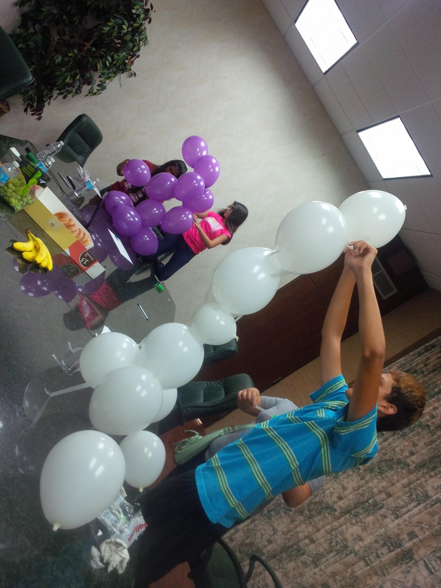 BBBSRGV's tweet photo. Our last session of our Transforming U summer program is underway. Teamwork and communication! http://t.co/zOr8HNYcyr