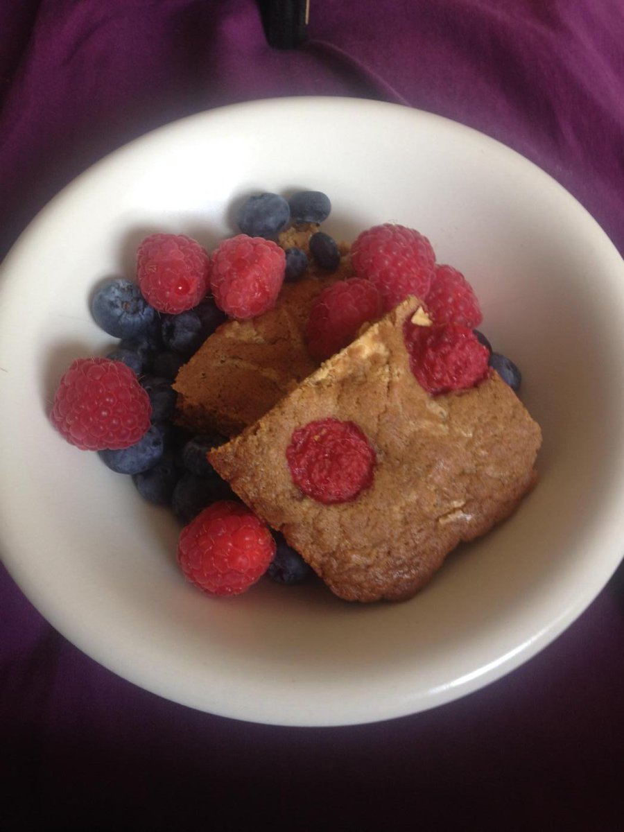 givemecows's tweet photo. @Ellie_Goodall I made one of the recipes from the book :D http://t.co/qx3HaXnmo9