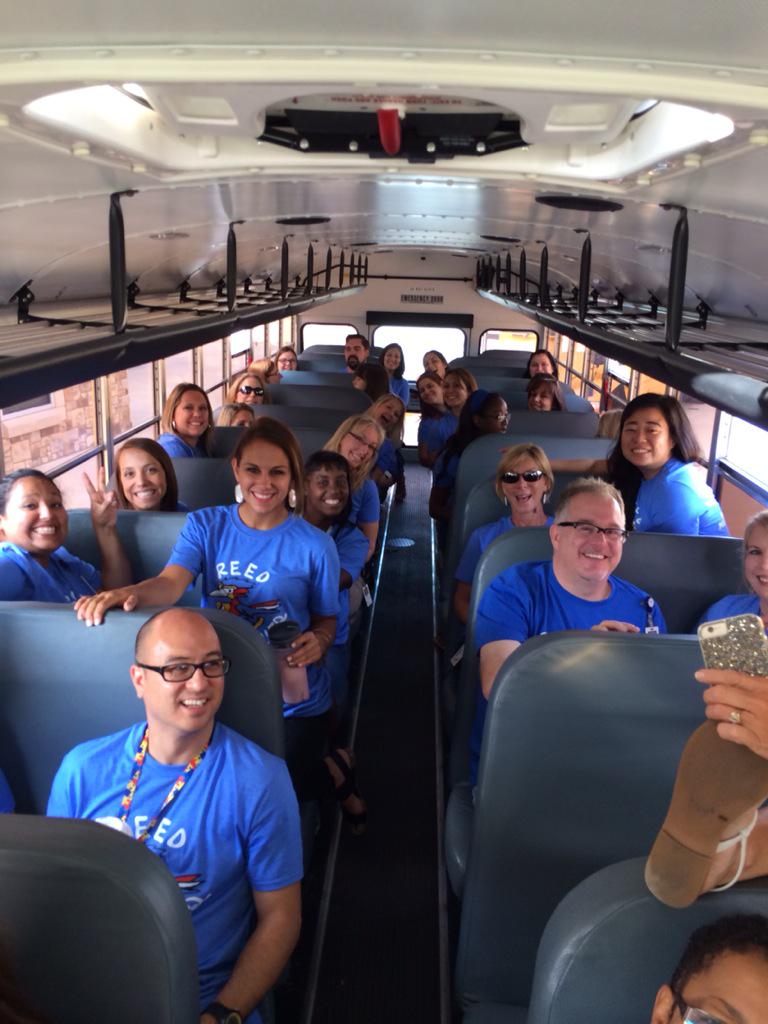 PauletteRodrig's tweet photo. Reed Roadrunners jump at the chance to play and team-build! @Reed_elem #teambuild http://t.co/GByPQRL1SZ