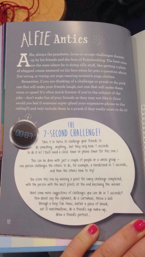 chisaku_rimo's tweet image. theres an unofficial zalfie book released and it says they made the seven second challenge im so fucking done