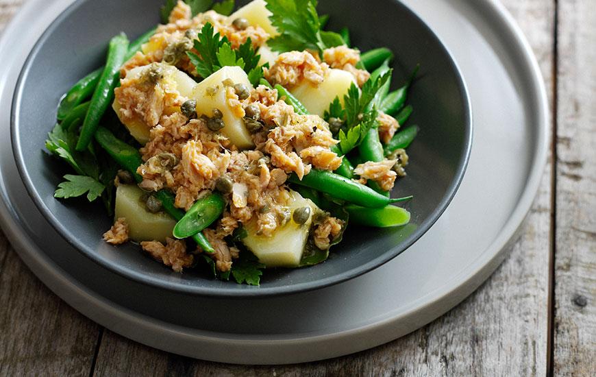 SELFmagazine's tweet photo. Looking for a healthy lunch option? Try this http://t.co/LgF6daXegW http://t.co/K7okiubyiU