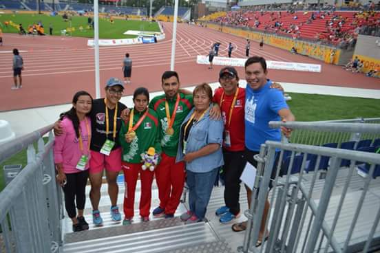 Runnersteoti's tweet photo. #Toronto2015 #PanAmGames @RunMX@RunExperienceMX @SalomonMex@GarminMexico @GarminMexico @RunnersWorldMex @virtuspame18 http://t.co/NJa25sNKAO