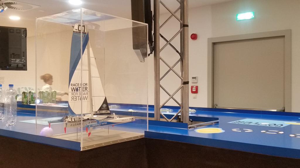 Milanodascoprir's tweet image. Fino al 28 agosto un gioco per sensibilizzare inquinamento da rifiuti @PadiglioneCH @Swiss_Pavilion  #raceforWater