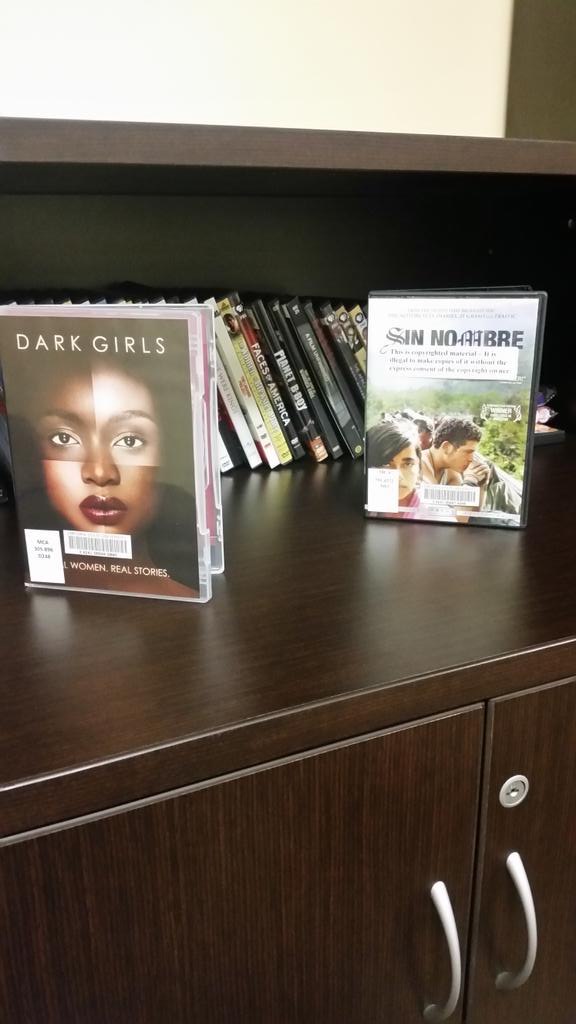 ESUICC's tweet photo. Come out to the Diversity Lounge and enjoy these movies, books and much more! #BuzzIntoDiversity http://t.co/E4Z5QvHAlW