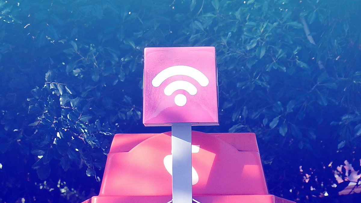 Company that blocked Wi-Fi hotspots at conventions must pay $750,000 fine to FCC: f-st.co/gk6UQtZ