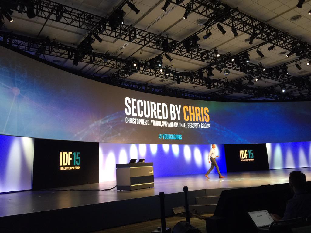 devans00's tweet image. #Megasession 
A Day in the Life… with @youngdchris @IntelSecurity #security 
#IDF15 #SF #IoT @intel @IntelIoT
