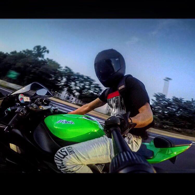 GoProGoals's tweet image. Bike Selfie 📷