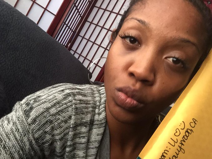 Sending out some fan mail &amp; thank u pkgs for all my birthday gifts!!😄 #spoiled #LeoLady #gratefultho<a href="/tag/spoiled"class="tags"><span>#spoiled</span></a><a href="/tag/leolady"class="tags"><span>#leolady</span></a><a href="/tag/gratefultho"class="tags"><span>#gratefultho</span></a>