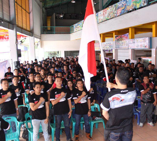 900 Bikers Honda Rayakan HUT ke-70 RI detik.id/VqLxSM  via <a href="/detikoto/">detikoto</a>