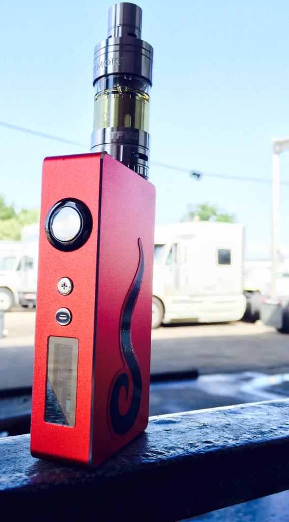 HauteVapors's tweet photo. Let us see what you're vaping on today! #vape #VapeProVari #Vaping #mod #ecig #Retweet #squad #hautevapors #follow http://t.co/ymcn77m4uk