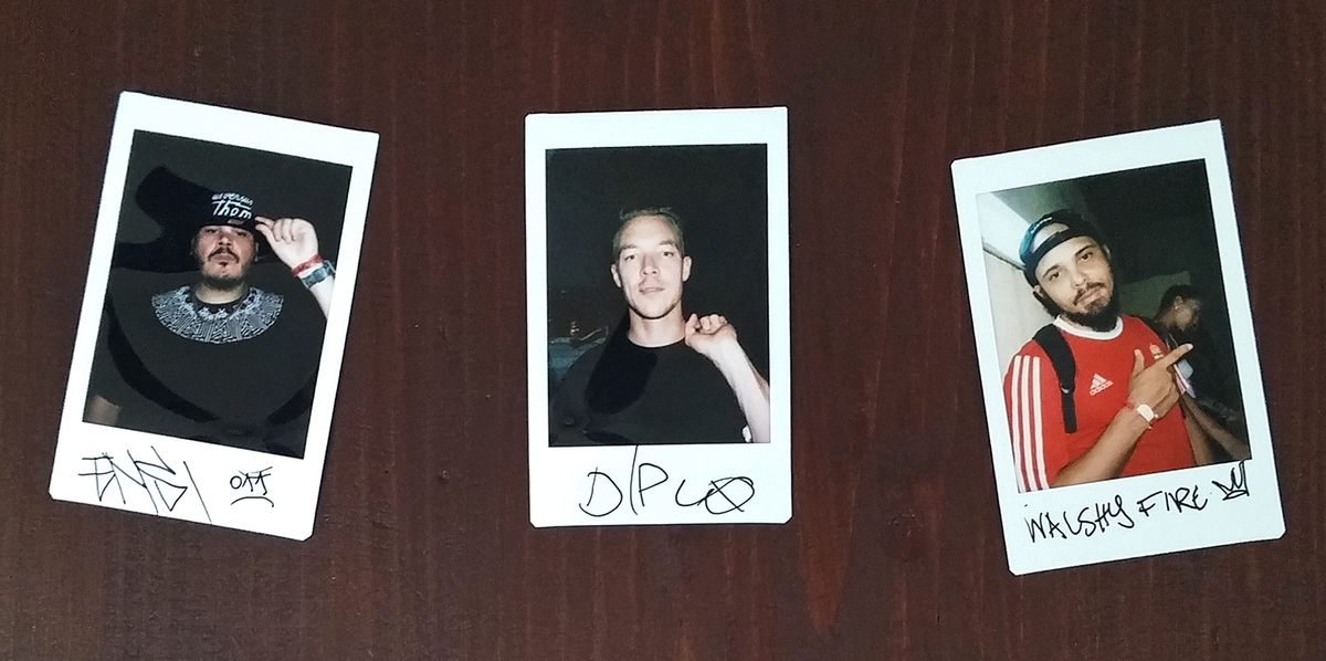 iShotPix's tweet photo. #Instax by @davidlatache at @DayOffMusic w/ @THEREALENSI + @diplo &amp; @WalshyFire from @MAJORLAZER #Salento #Italy http://t.co/2nEQrn9t4l
