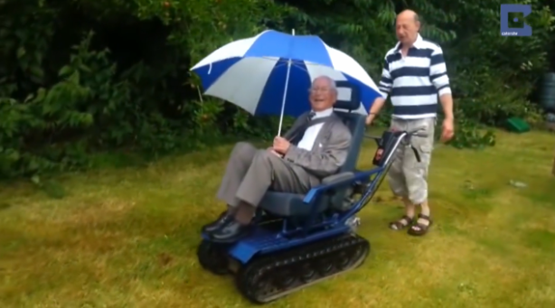 HandpickedHappy's tweet image. Man Builds Wheelchair That Looks Like Tank For Veteran Dad

#News #goodnews #headline

huffingtonpost.com/entry/son-vete…