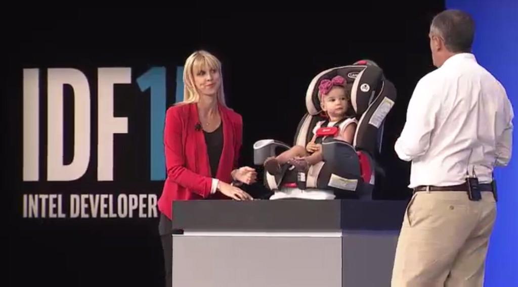 Smart and connected: The connected Nabi Car Seat Clip poised to save lives. #IDF15