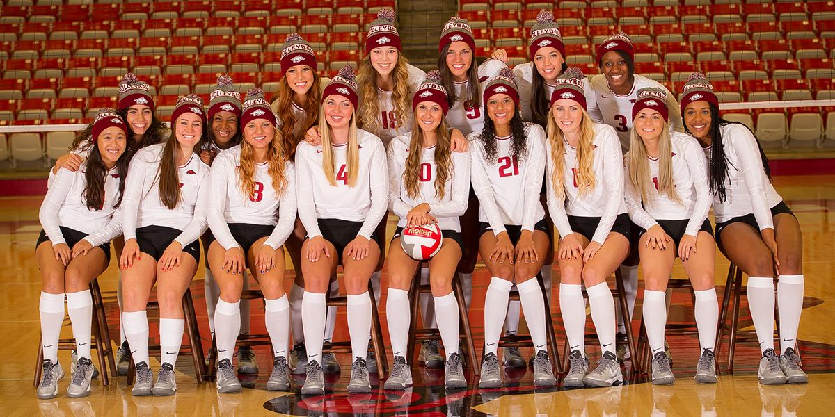 RazorbackVB's tweet photo. Great response Monday = fewer than 40 followers from 4700 & our next drawing for a hat giveaway. #WPS #VB5K http://t.co/538Cidf8wu